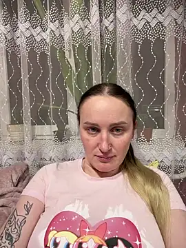 Snapshot of TomilaSi chatting on 13, 2, 2026 TomilaSi online show from 13, 2, 2026