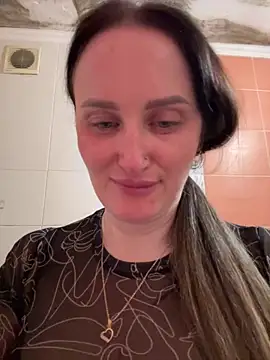 Snapshot of TomilaSi chatting on 8, 3, 2026 TomilaSi online show from 8, 3, 2026