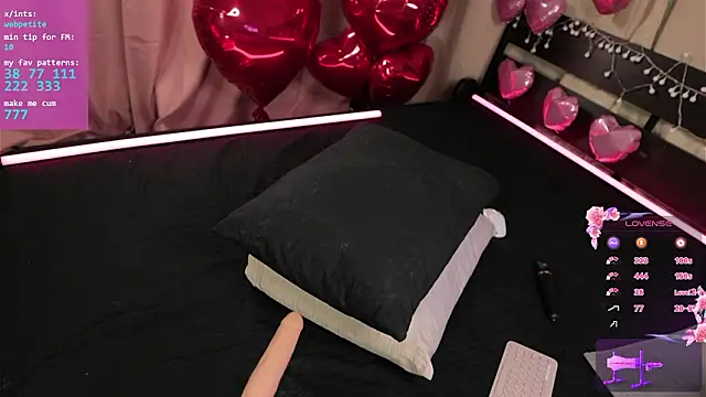 Snapshot of webpetite chatting on 10, 2, 2026 webpetite online show from 10, 2, 2026