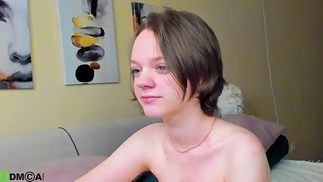 Olivia Riesz online show from 2, 5, 2026