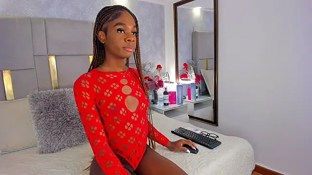 IsisBrown  online show from 29, 4, 2026