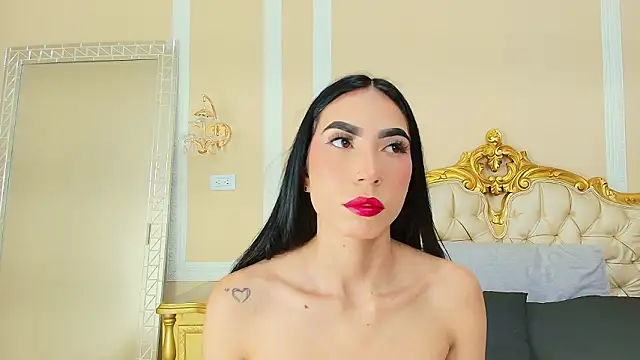 Snapshot of HallieStone chatting on 5, 2, 2026 HallieStone online show from 5, 2, 2026