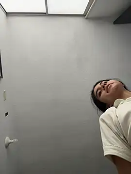 Snapshot of Miia_moonn chatting on 9, 1, 2026 Miia moonn online show from 9, 1, 2026