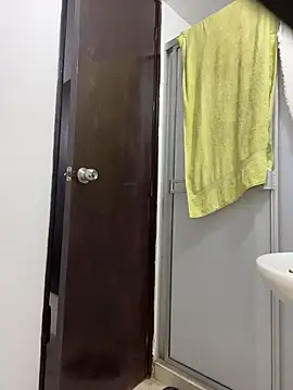 Snapshot of Miia_moonn chatting on 17, 1, 2026 Miia moonn online show from 17, 1, 2026