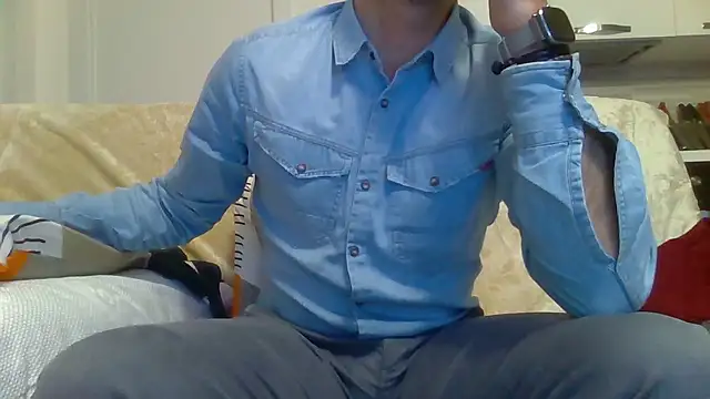 Snapshot of Eroshotlicker chatting on 14, 1, 2026 Eroshotlicker online show from 14, 1, 2026