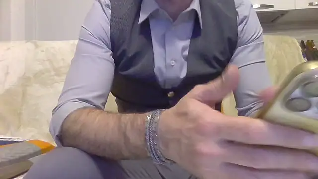 Snapshot of Eroshotlicker chatting on 12, 2, 2026 Eroshotlicker online show from 12, 2, 2026