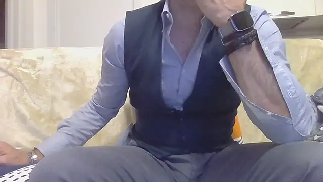 Snapshot of Eroshotlicker chatting on 15, 2, 2026 Eroshotlicker online show from 15, 2, 2026