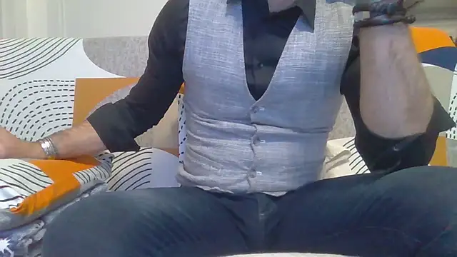 Snapshot of Eroshotlicker chatting on 8, 3, 2026 Eroshotlicker online show from 8, 3, 2026