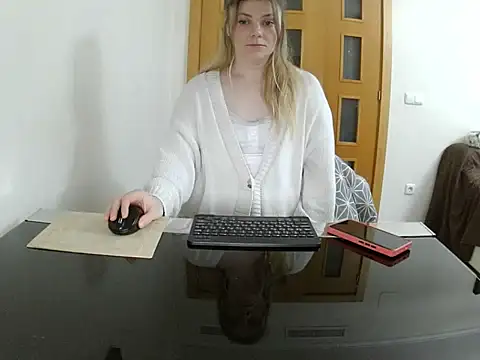 Snapshot of Adelyxveex chatting on 20, 12, 2025 Adelyxveex online show from 20, 12, 2025