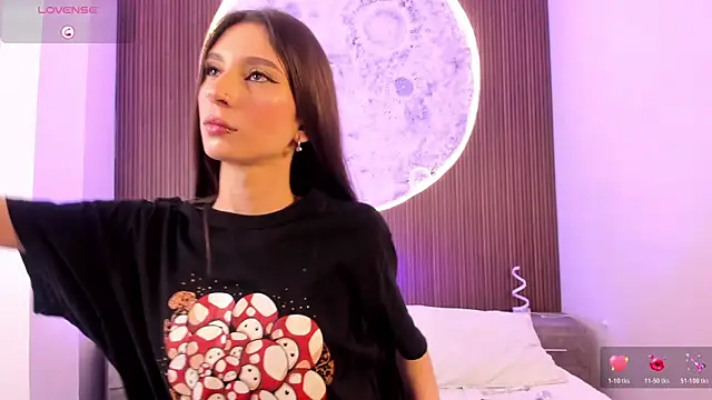 IvannaVolk  online show from 11, 2, 2026