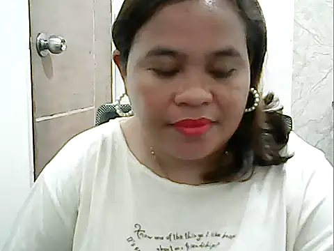 Snapshot of cutechubby chatting on 11, 3, 2026 cutechubby online show from 11, 3, 2026