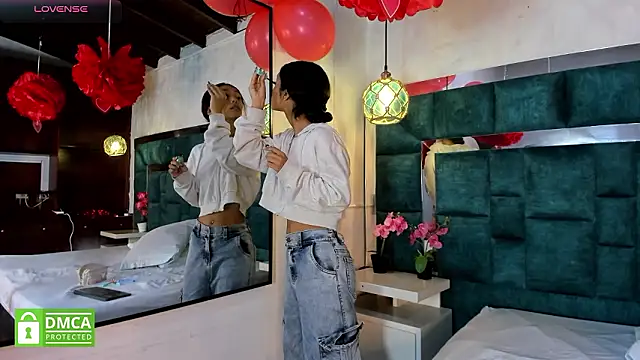 Snapshot of _bonnyandclyde chatting on 18, 2, 2026 bonnyandclyde online show from 18, 2, 2026