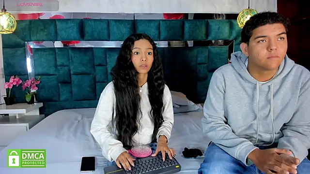 Snapshot of _bonnyandclyde chatting on 19, 2, 2026 bonnyandclyde online show from 19, 2, 2026