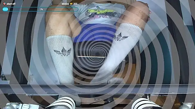 Snapshot of Alphacashmaster777 chatting on 17, 12, 2025 Alphacashmaster777 online show from 17, 12, 2025