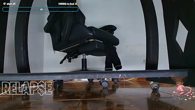 Snapshot of Alphacashmaster777 chatting on 12, 1, 2026 Alphacashmaster777 online show from 12, 1, 2026