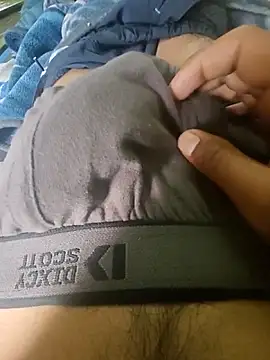 Snapshot of handsome_boy07 chatting on 27, 2, 2026 handsome boy07 online show from 27, 2, 2026