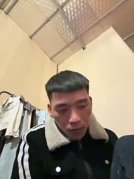 Snapshot of sanu551 chatting on 28, 11, 2025 sanu551 online show from 28, 11, 2025