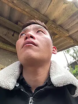 Snapshot of sanu551 chatting on 20, 12, 2025 sanu551 online show from 20, 12, 2025