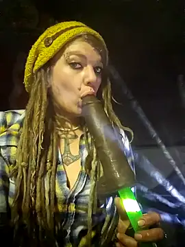 Horny hippie online show from 18, 2, 2025