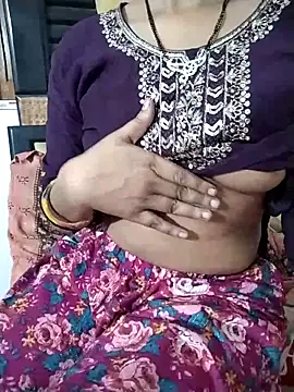 RASHMI SHARMA9 online show from 7, 5, 2026