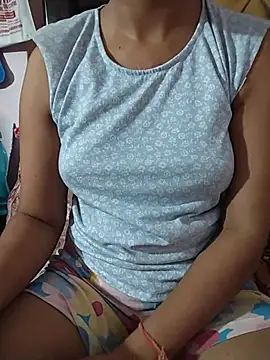 RASHMI SHARMA9 online show from 3, 7, 2026