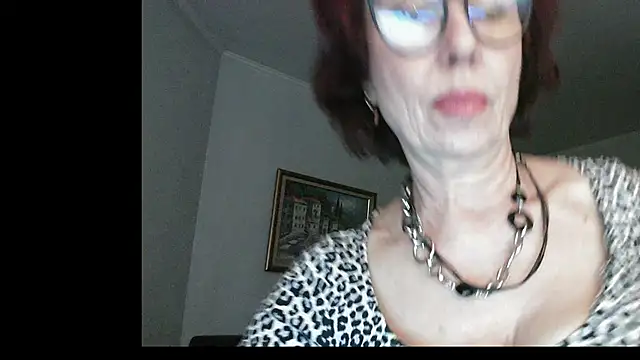 Kelly Flurr online show from 5, 12, 2025