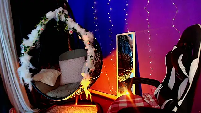 Snapshot of Anto_Thompson chatting on 23, 12, 2025 Anto Thompson online show from 23, 12, 2025