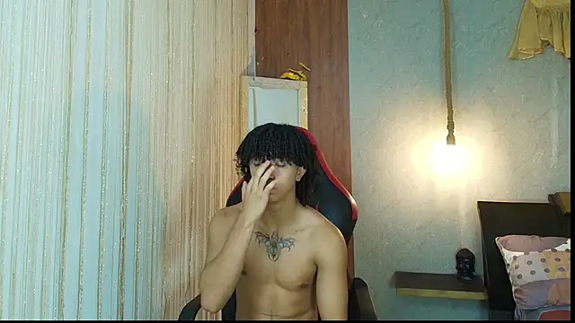 Snapshot of kim_curlyy chatting on 18, 3, 2026 kim curlyy online show from 18, 3, 2026