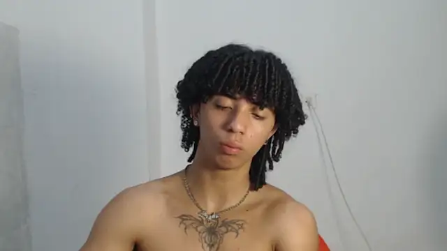 kim curlyy online show from 4, 8, 2026