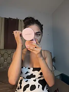 Snapshot of Diannellove chatting on 14, 3, 2026 Diannellove online show from 14, 3, 2026