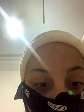 Snapshot of Ghizosexx69 chatting on 1, 12, 2025 Ghizosexx69 online show from 1, 12, 2025