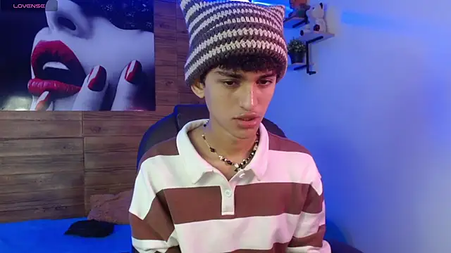 Snapshot of Michaelkoiv chatting on 28, 11, 2025 Michaelkoiv online show from 28, 11, 2025