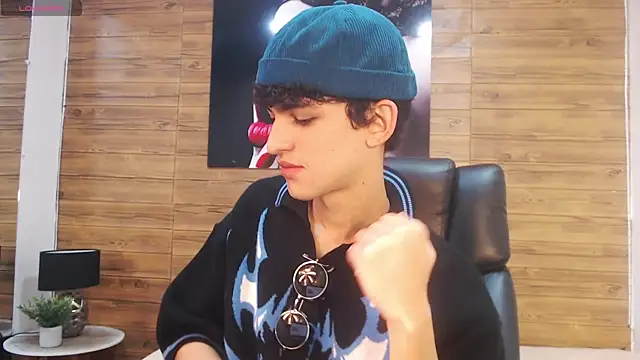 Snapshot of Michaelkoiv chatting on 21, 2, 2026 Michaelkoiv online show from 21, 2, 2026