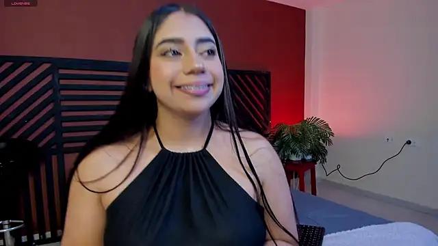 Snapshot of luna_cute__ chatting on 7, 7, 2026 luna cute online show from 7, 7, 2026