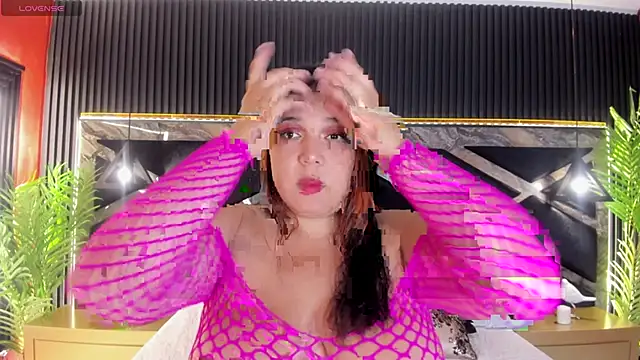 AmberHarpper online show from 29, 6, 2026