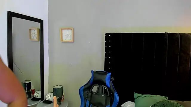 Snapshot of Bryan_robayo5 chatting on 11, 1, 2026 Bryan robayo5 online show from 11, 1, 2026