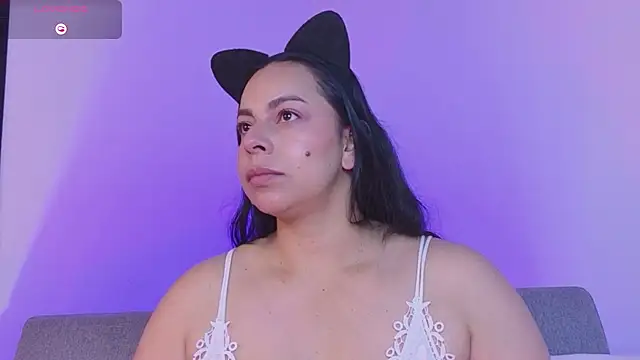 jimena chic1 online show from 4, 8, 2026
