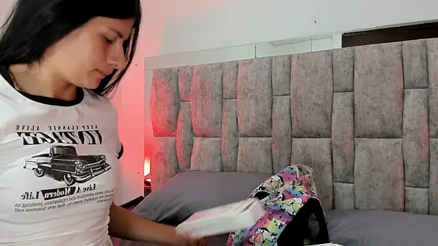 Snapshot of ZafiraNavarro chatting on 9, 2, 2026 ZafiraNavarro online show from 9, 2, 2026