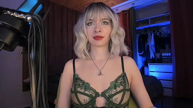 Mistress Iris online show from 9, 1, 2026