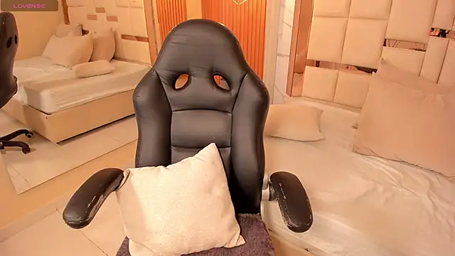 samantha quinnn online show from 15, 3, 2026