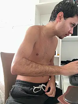 Snapshot of RicoValen chatting on 6, 3, 2026 RicoValen online show from 6, 3, 2026