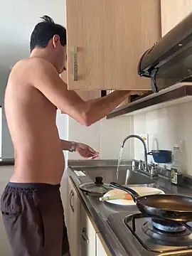 Snapshot of RicoValen chatting on 14, 3, 2026 RicoValen online show from 14, 3, 2026