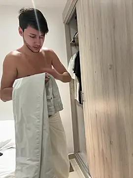 Snapshot of RicoValen chatting on 23, 3, 2026 RicoValen online show from 23, 3, 2026