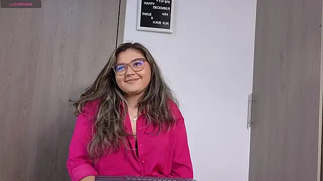 Snapshot of ArianaBlak_ chatting on 13, 12, 2025 ArianaBlak online show from 13, 12, 2025