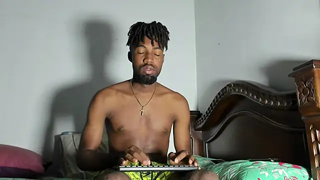 Snapshot of blaze_panther chatting on 6, 1, 2026 blaze panther online show from 6, 1, 2026