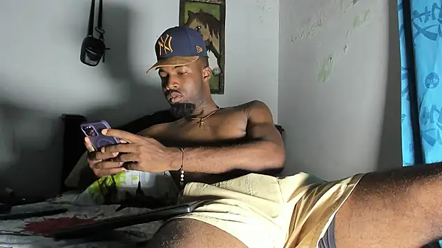 Snapshot of blaze_panther chatting on 5, 3, 2026 blaze panther online show from 5, 3, 2026