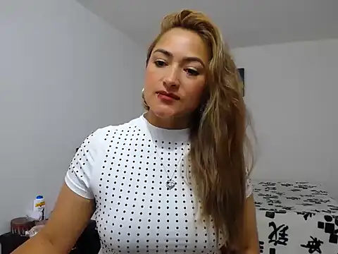 ximenaxcite19 online show from 2, 12, 2025