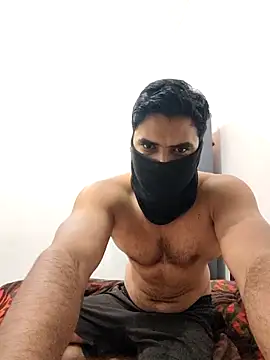 Snapshot of Amit22122 chatting on 16, 12, 2025 Amit22122 online show from 16, 12, 2025