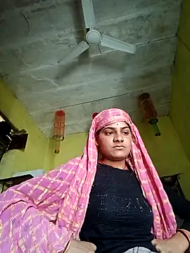 Snapshot of Janki_cute chatting on 15, 4, 2026 Janki cute online show from 15, 4, 2026