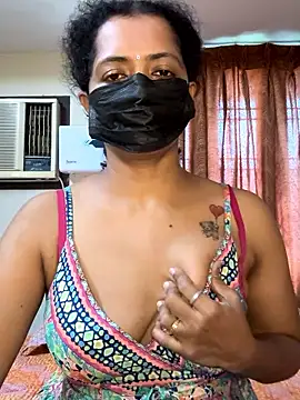 Snapshot of TeddyLover5 chatting on 12, 1, 2026 TeddyLover5 online show from 12, 1, 2026